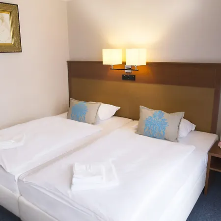 Marttel Hotel