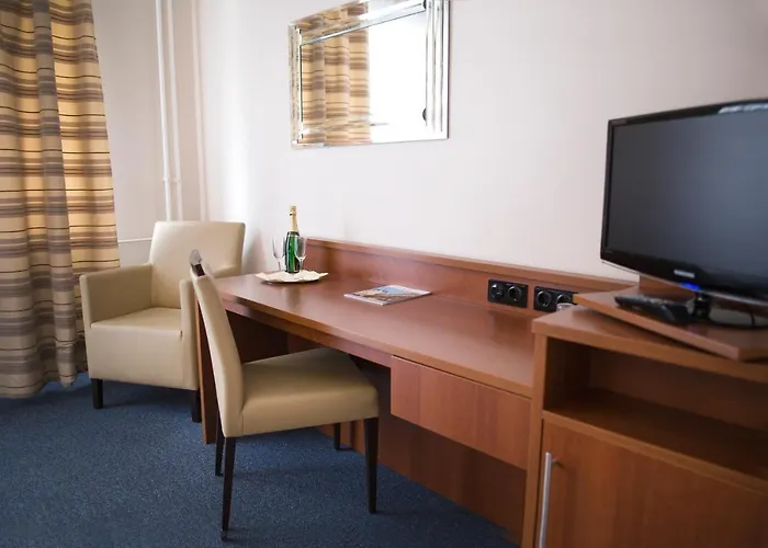 Marttel Hotell 3*